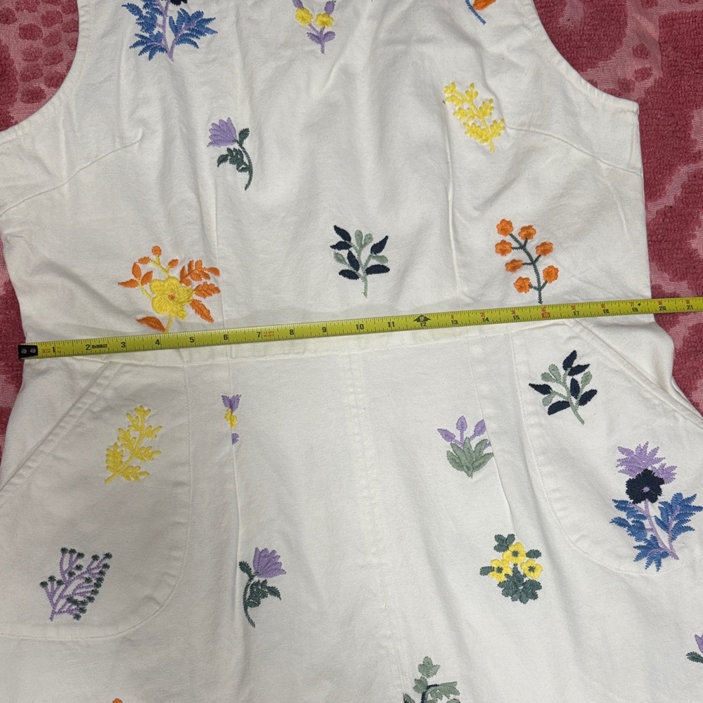Roller Rabbit White Dress with Colorful Floral Embroidery - Picture 7 of 12